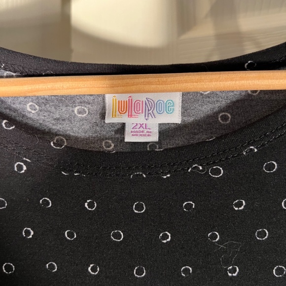 LulaRoe Black and White Dotted Maurine Dress Size 2XL - Picture 2 of 2